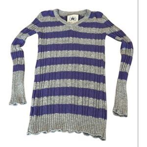 Freedom 2 Be size M Super soft & stretchy grey purple striped tunic sweater EUC